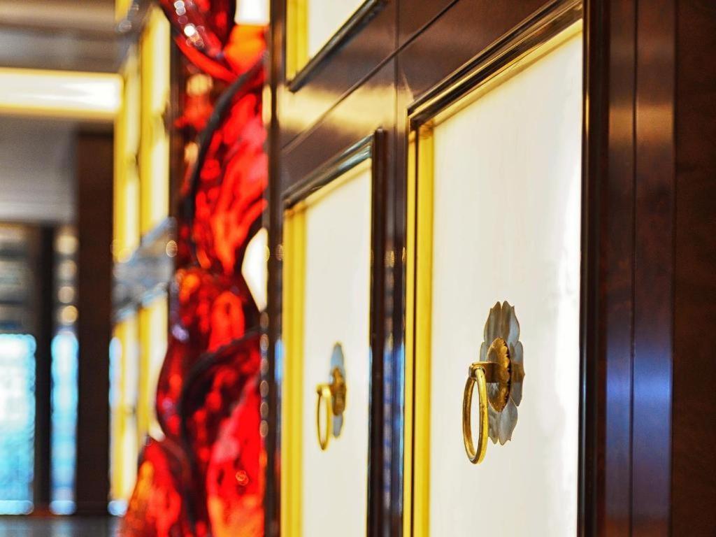 מלון Wyndham Grand Plaza Royale Huayu צ'ונגקינג מראה חיצוני תמונה