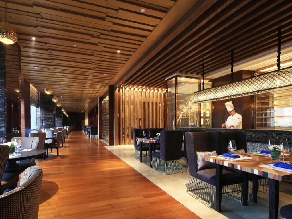 מלון Wyndham Grand Plaza Royale Huayu צ'ונגקינג מראה חיצוני תמונה