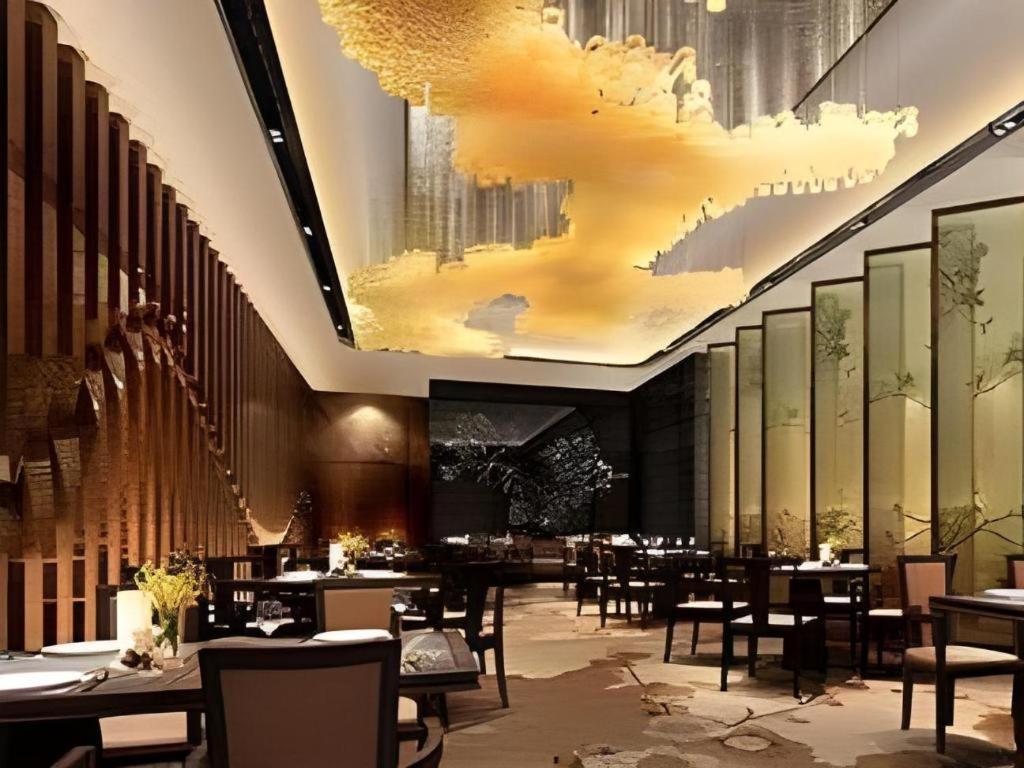 מלון Wyndham Grand Plaza Royale Huayu צ'ונגקינג מראה חיצוני תמונה