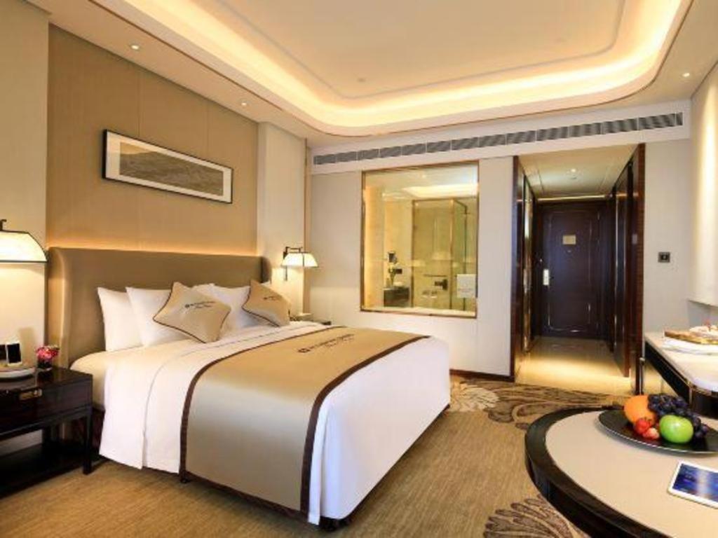 מלון Wyndham Grand Plaza Royale Huayu צ'ונגקינג מראה חיצוני תמונה