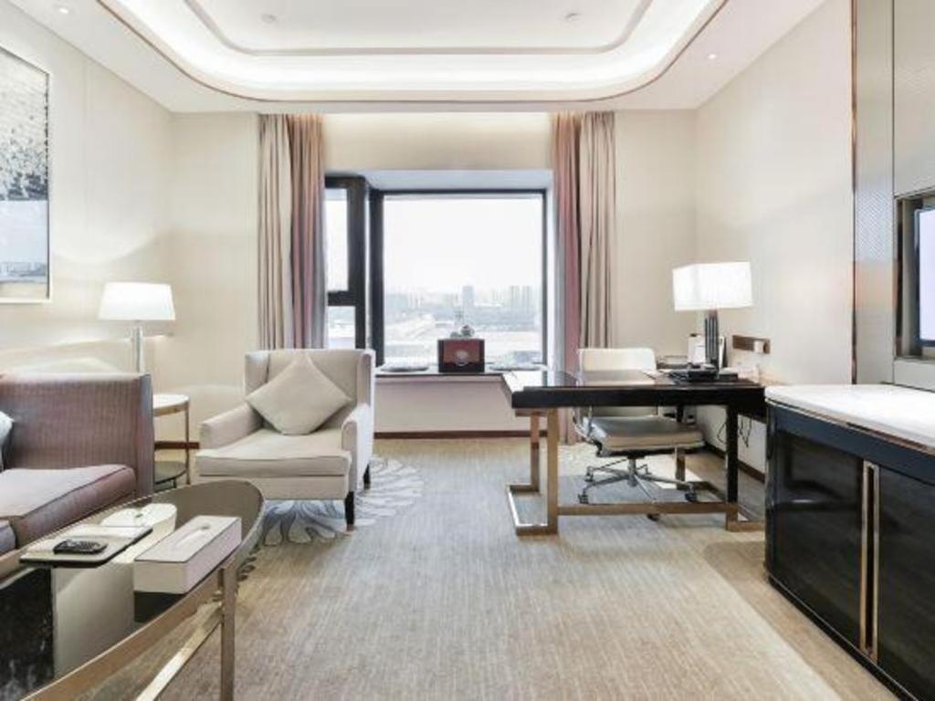 מלון Wyndham Grand Plaza Royale Huayu צ'ונגקינג מראה חיצוני תמונה