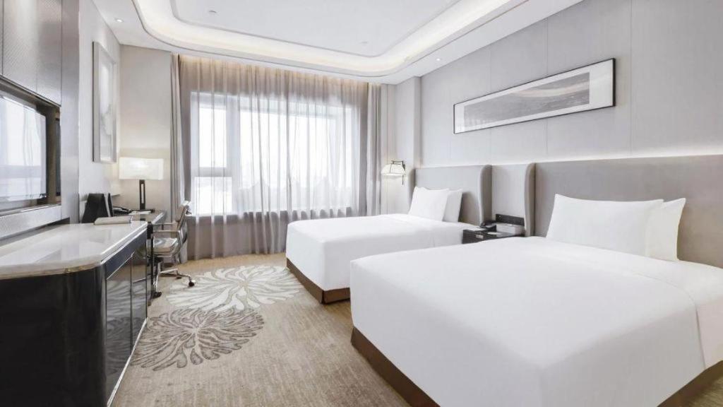 מלון Wyndham Grand Plaza Royale Huayu צ'ונגקינג מראה חיצוני תמונה